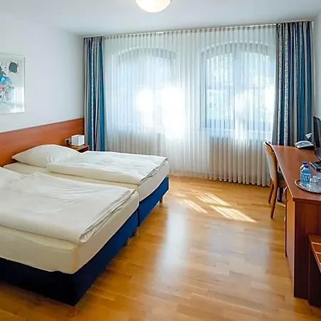 Hotel Münnich 3*
